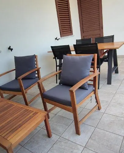 Сasa de vacaciones Dolce Casa Baia Sant'anna -